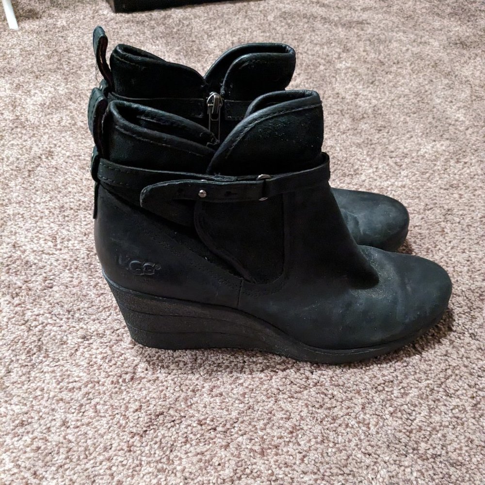 UGG wedge waterproof ankle boots sz 7